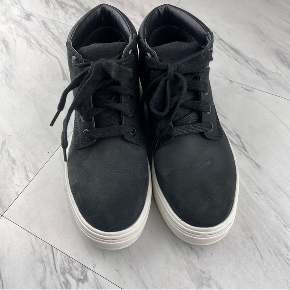 •Timberland Bria High Top Sneaker Black leather womens 6 shoes - Picture 6 of 14